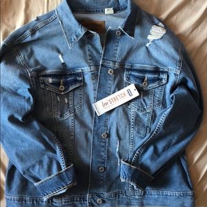 Levi’s Boyfriend Trucker Denim Jacket